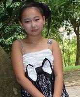 王馨个人资料,才华横溢的年轻艺术家，多才多艺的人生篇章