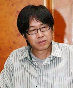 导演余淳个人资料,光影艺术与人生感悟的交织者