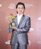 梁小熊个人资料,才华横溢的年轻艺术家，揭秘其成长之路